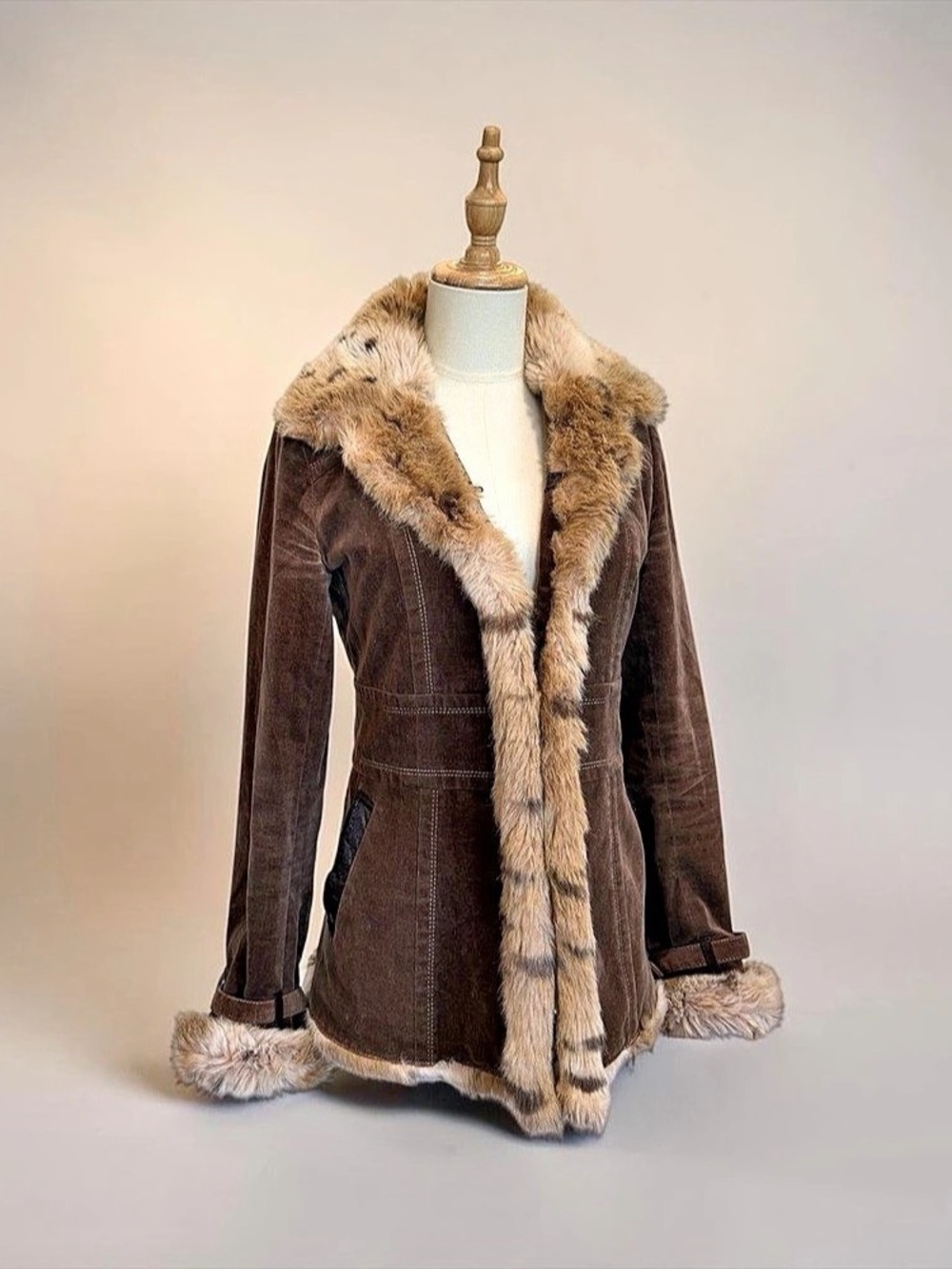 Burberry Brown Shearling-Trim Jacket - Picture 2 of 11